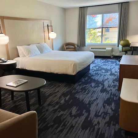 Fairfield Inn & Suites Detroit Фармінґтон-Гіллс Екстер'єр фото